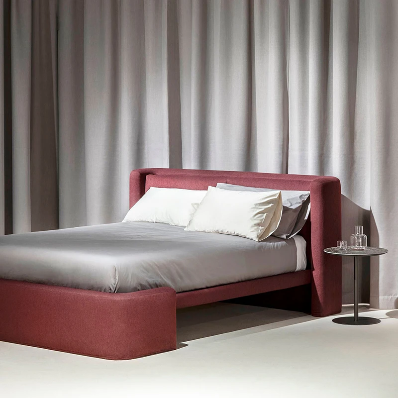 سرير كوين فاخر لغرفة النوم الرئيسية، سرير مزدوج إيطالي بسيط وحقيبة ناعمة