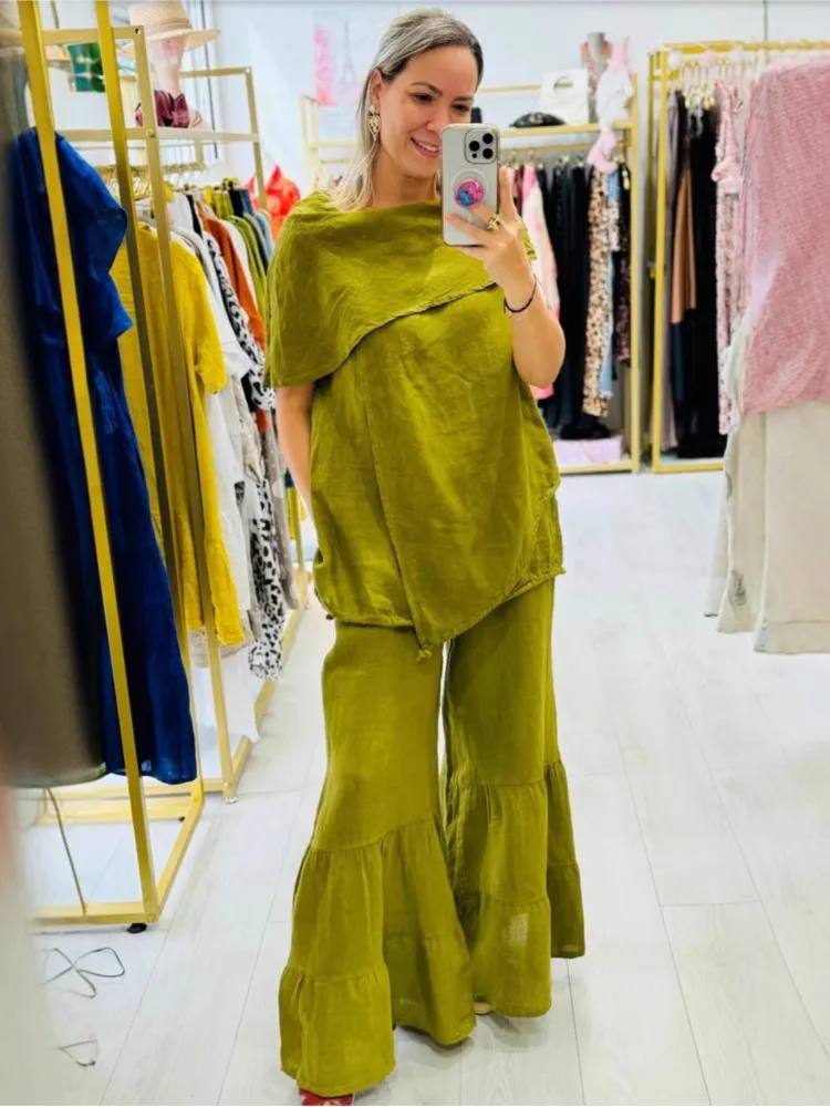 

Модный топ без рукавов с открытыми плечами + брюки-клеш, комплект из 2 предметов, женский осенний однотонный свободный повседневный костюм нестандартной формы, женский