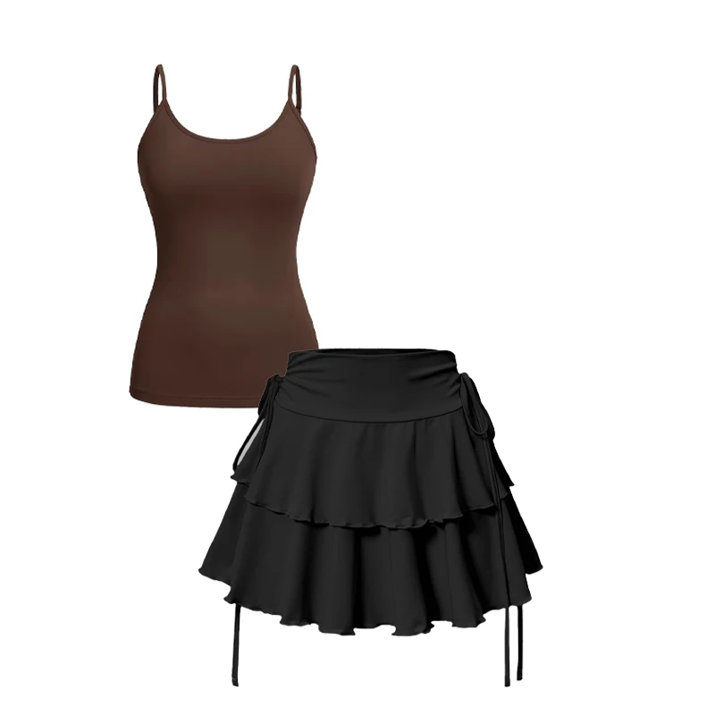 

Новый летний комплект 2026: однотонный топ на бретельках и юбка с имитацией шнуровки по бокам – универсальный и свежий образ для женщин