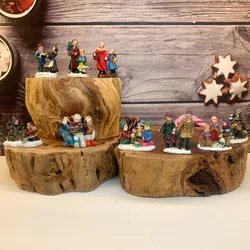 Vintage Christmas Village Figure 3D Resin Figurine, Hand-Painted Winter Scene Souvenir, Xmas Table Decor Gift & Collectible