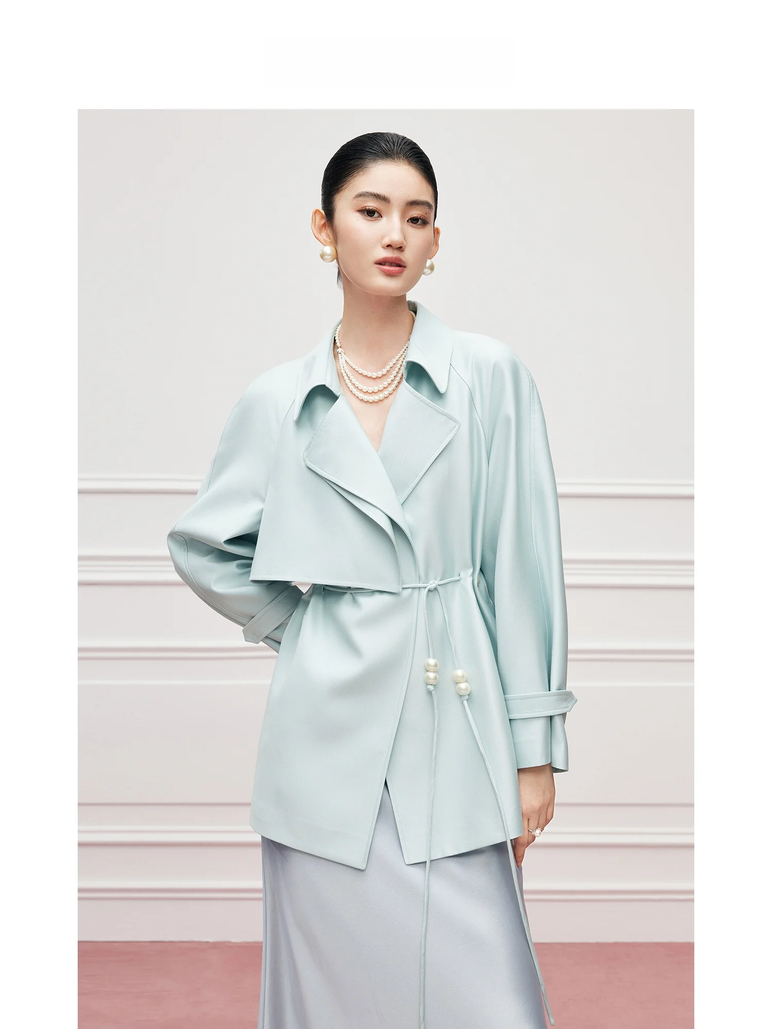 

Женская ветровка MandyZhang Blue ort Ele с жемчужным поясом, новый воротник, для повседневной носки, качественная верхняя одежда из полиэфирного волокна