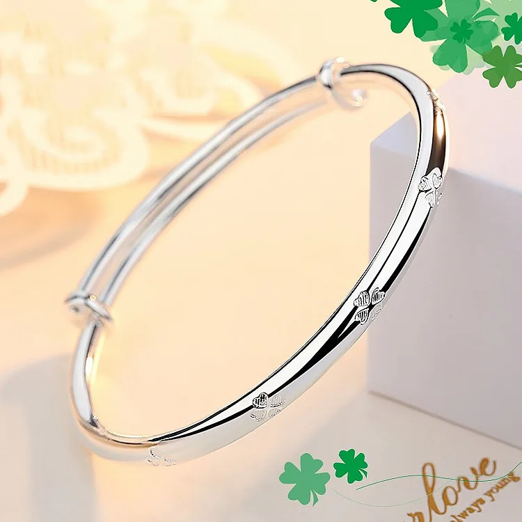 Nowe 925 sterling silver romantyczne bransoletki Lucky Clover Bransoletki dla kobiet moda biżuteria ślubna na imprezę Regulowane prezenty świąteczne