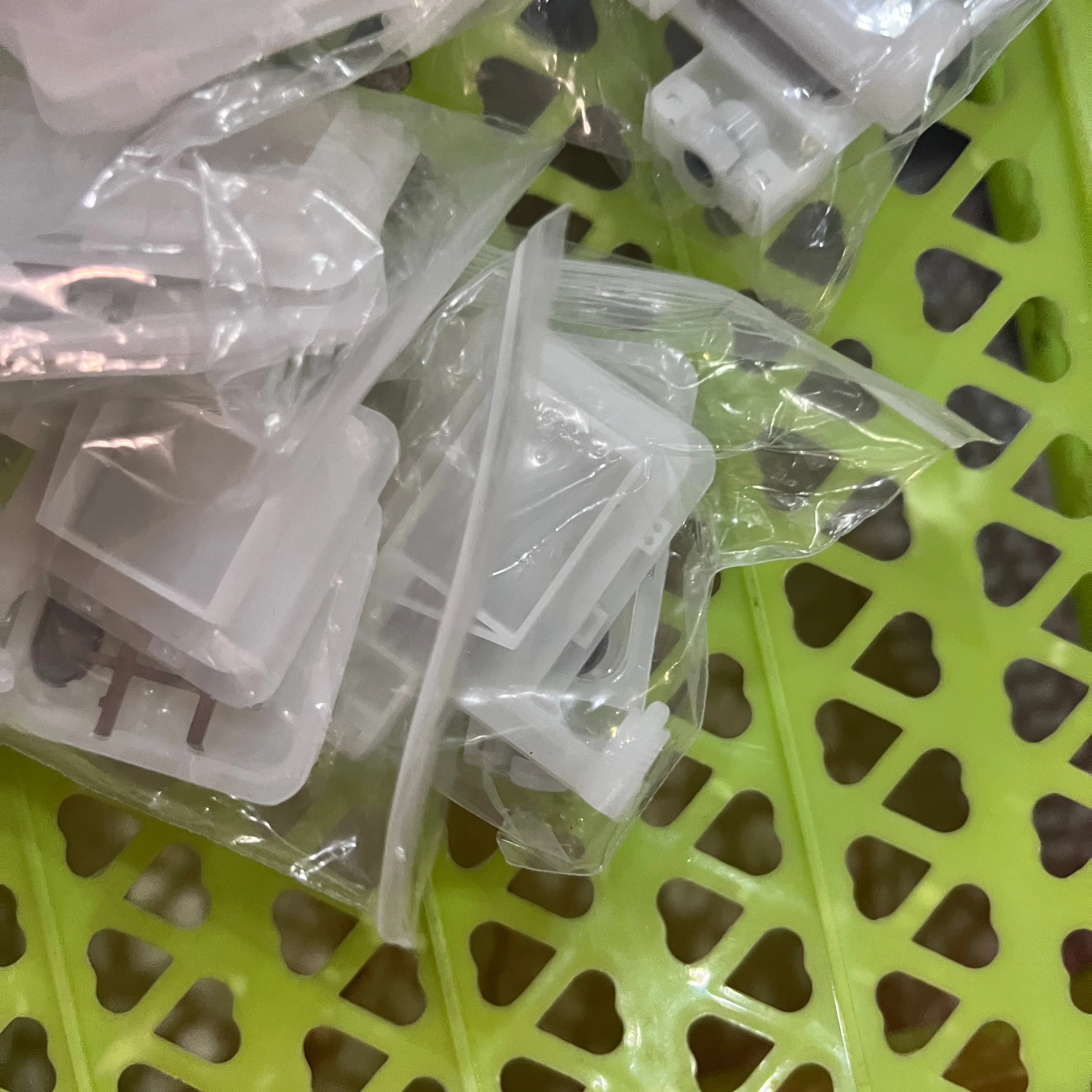 

10 шт. прозрачный DX5 xp600 большой демпфер чернил для EPSON DX5 XP600 4720 I1600 печатающая головка I3200 демпферный фильтр с гайкой