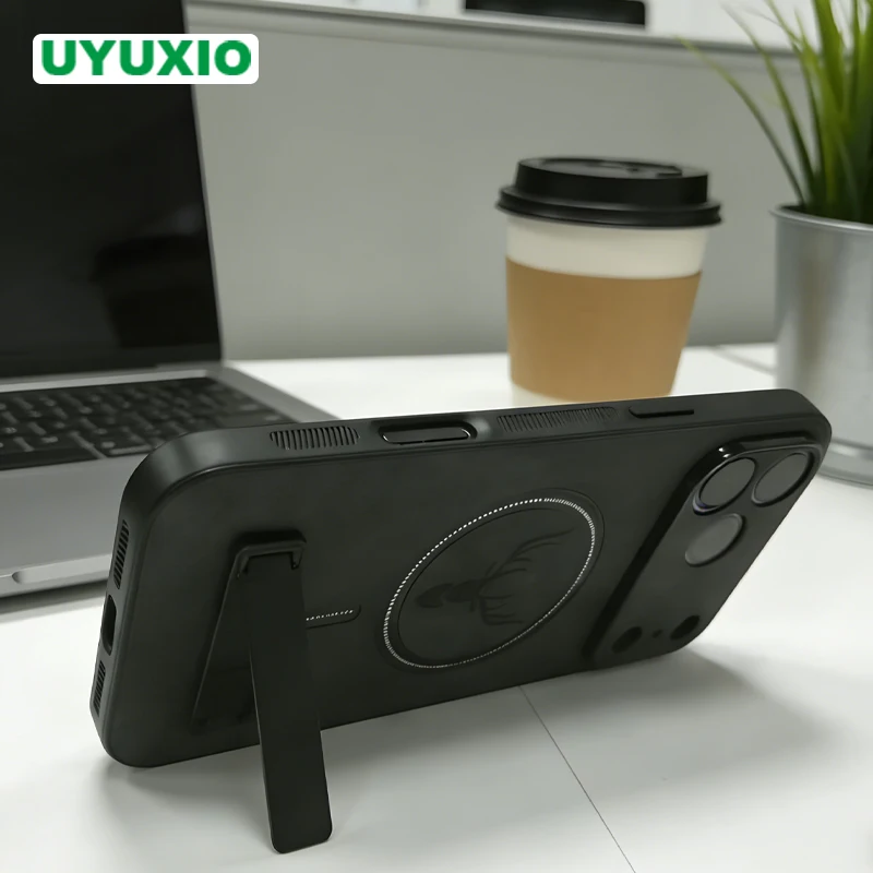 UYUXIO Magnetische Handyhülle für iPhone 17 Pro Max 16 14 Plus 15 13 12 11 Hüllen mit Halter Ständerabdeckung mit Ständer
