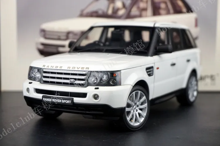 Autoart 1:18 Range Rover Sports Edition Simulated Limited Edition Resin Alloy Static Car Model Toy Gift