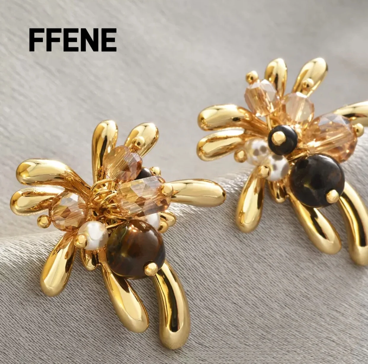 

[Vivid] Maillard retro golden earrings 2025 new earring luxury high-end feeling temperament super fairy personality