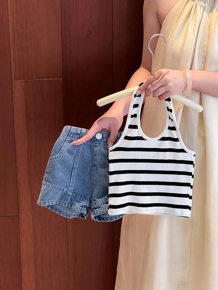 

Girls Summer Stripe Neck Hanging Vest Jeans Shorts Set Fashionable Two-Piece Cotton Breathable Short Sleeve Outfit for Kids