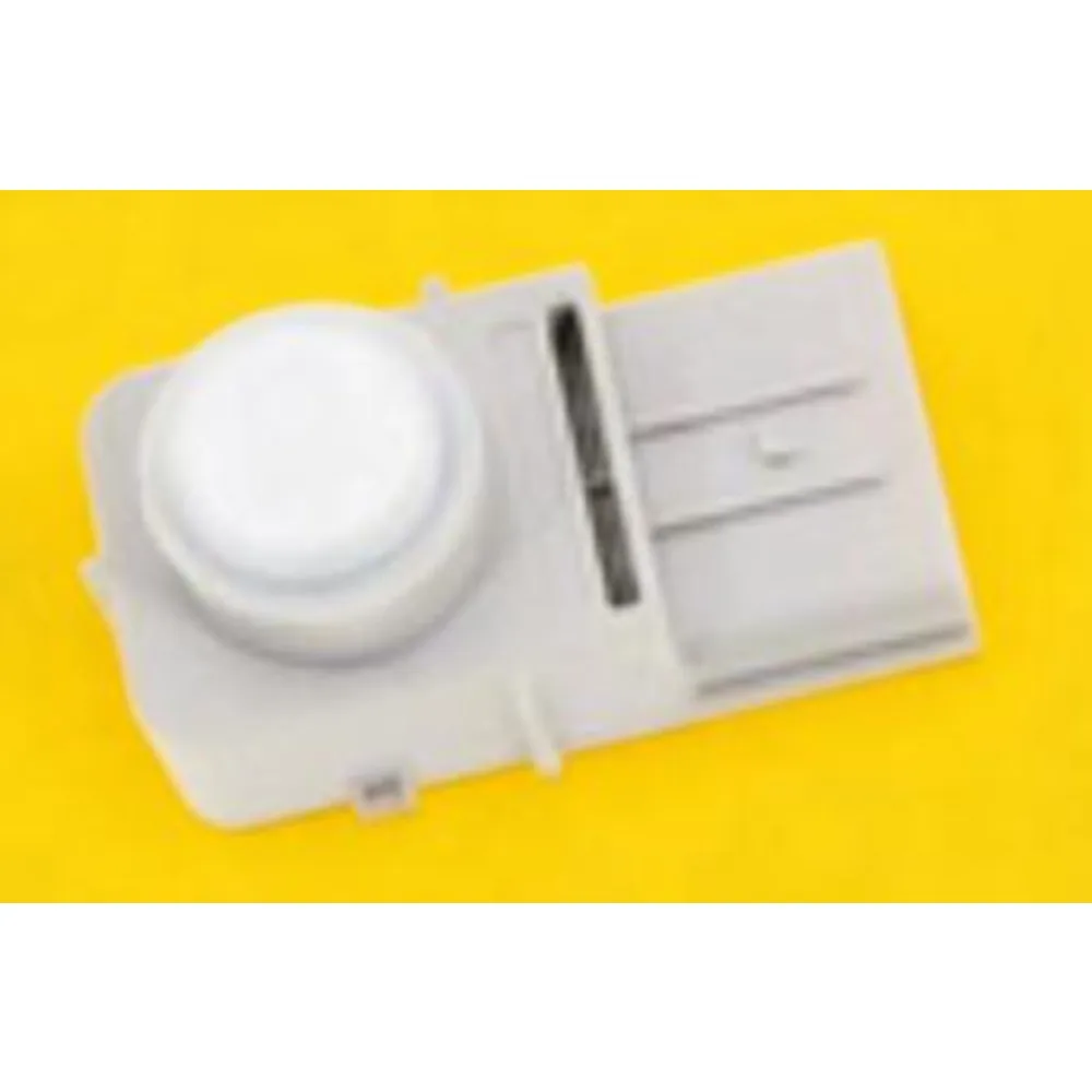 

Белый электронный датчик парковки (радар) в задний бампер для Hyundai Santa Fe 2018-2024, Ix45, Sonata 2016-2020, Ix25