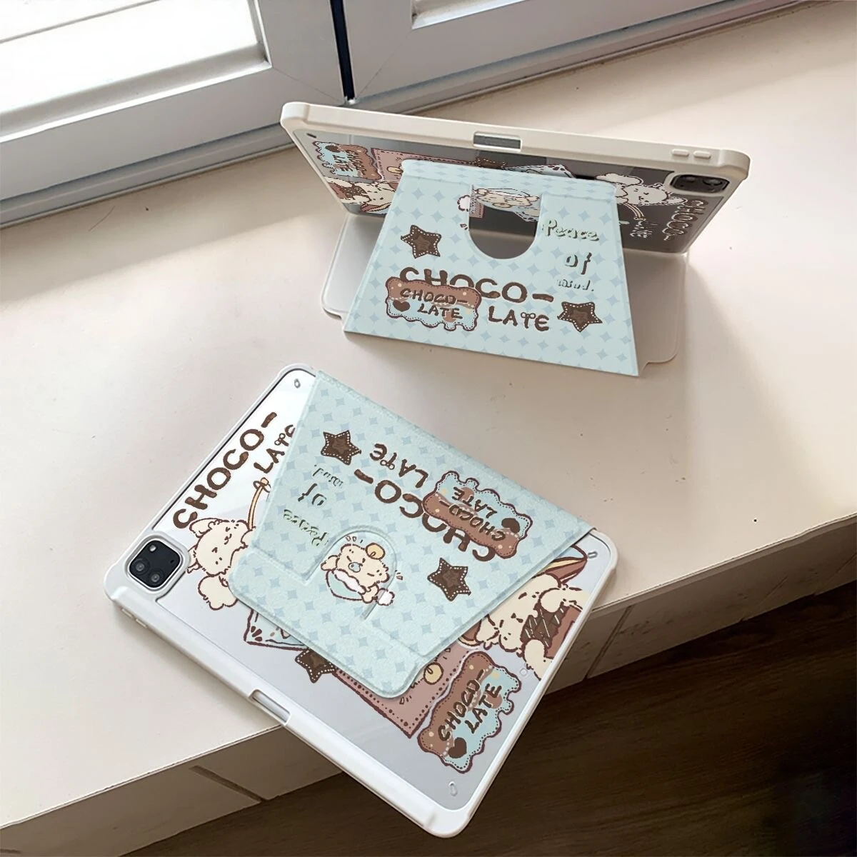 Perro de Chocolate de Dibujos Animados Y2K 360 ° Funda giratoria para iPad Pro 13 11.ª generación M5 M4 12.9 A16 10 8 7 9.ª generación 10.ª generación Air 11 M2 M3 Mini Tablet