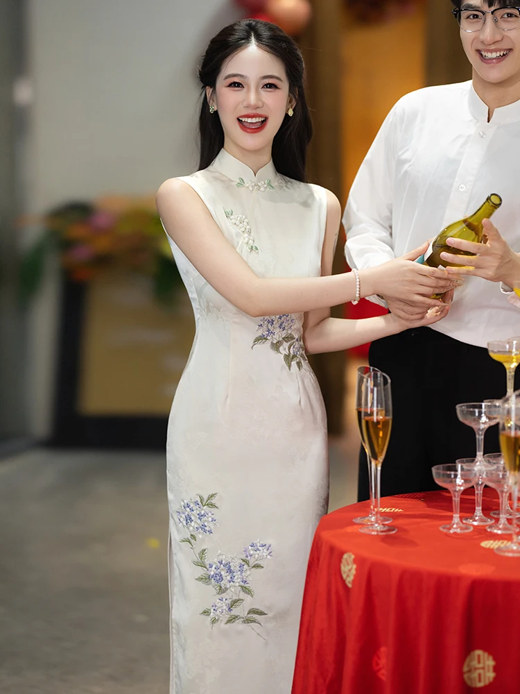 

Новый китайский элегантный вышитый халат для помолвки и свадьбы, женский утренний халат, который можно носить как жилет.