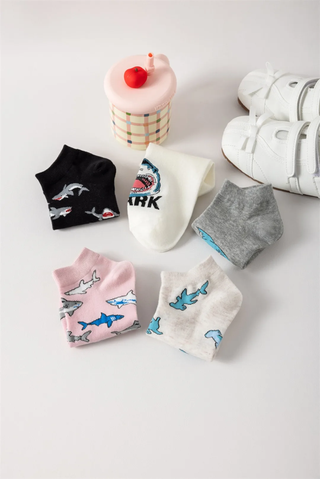 Nouvelles chaussettes, chaussettes pour enfants, Version coréenne à bouche peu profonde, Style collégial, chaussettes bateau mignonnes, tendance d'été, Tube court décontracté