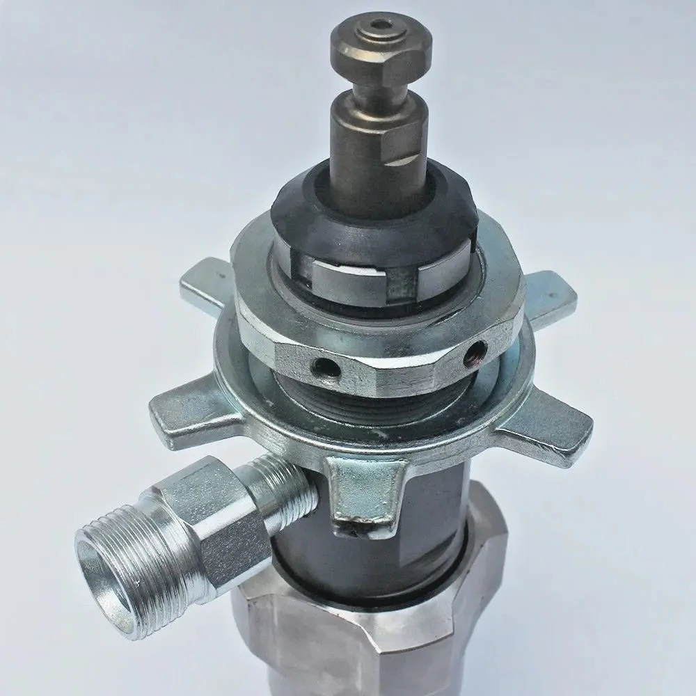 Безвоздушный насос распылителя краски для 390 395 490 495 595 OEM #   17С721 17С-721