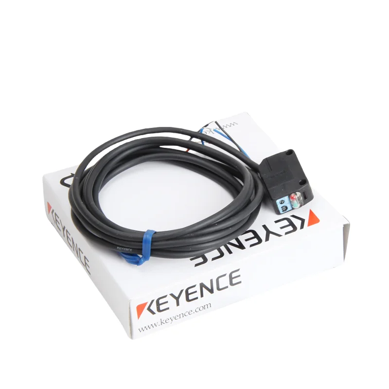 KEYENCE новый оригинальный датчик фотоэлектрического переключателя PZ2-51P. Больше продуктов, добро пожаловать на консультацию.