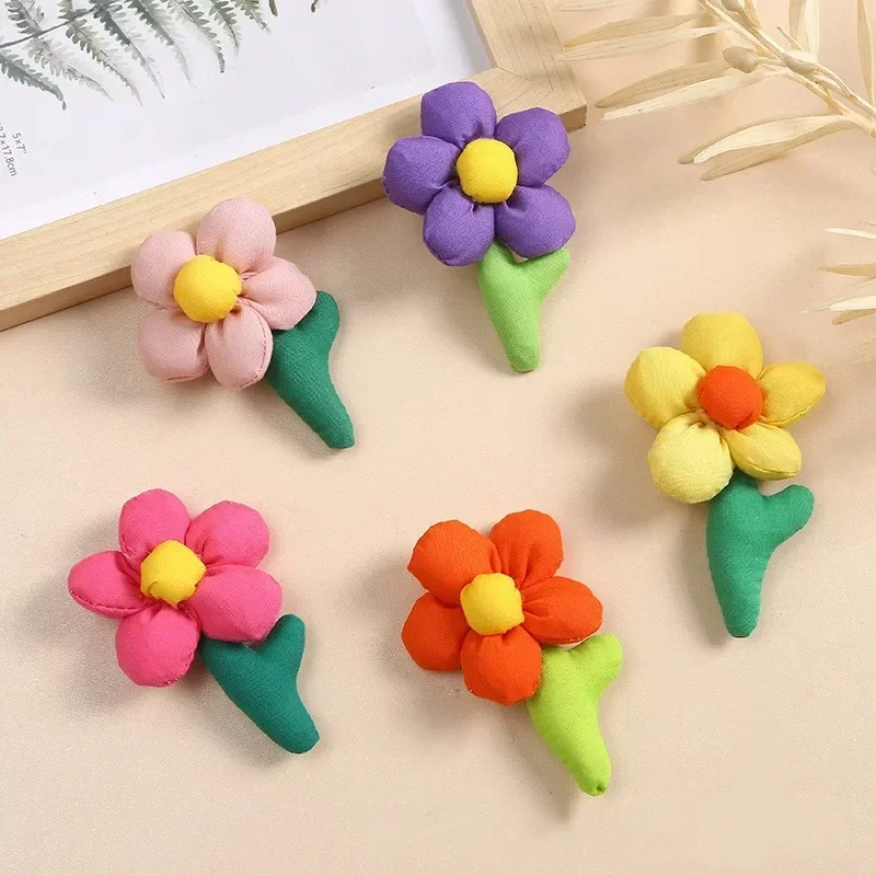

Girls Cute Flower Hair Clips Hairpins Children Soft Headwear Attractive Good Flower-Shaped Bag Pendant Brooch Hair Accessories
