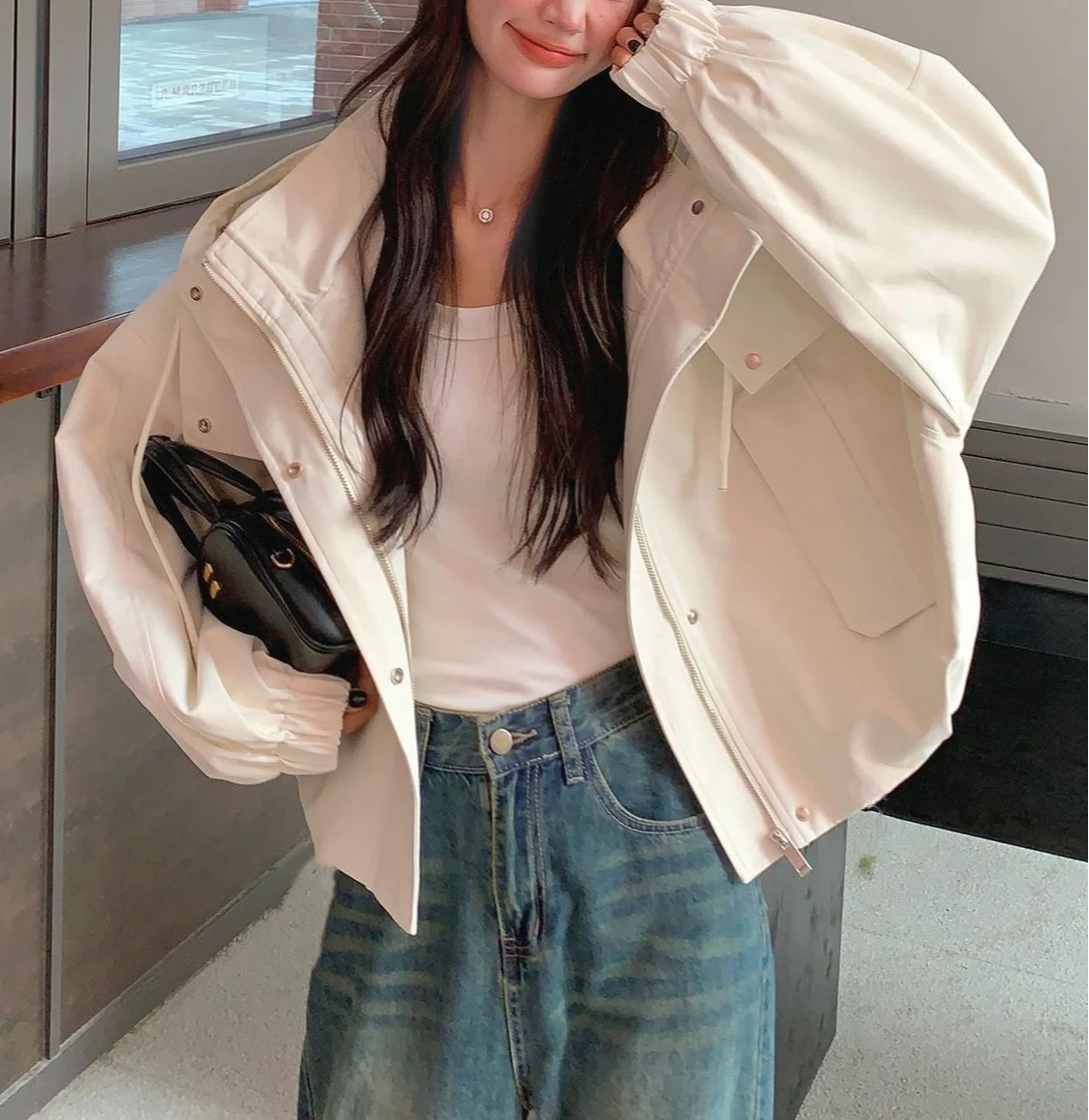 เสื้อแจ็คเก็ตมีฮู้ดสำหรับผู้หญิง เสื้อแจ็คเก็ตสั้นสำหรับฤดูใบไม้ร่วง 2025 เสื้อแจ็คเก็ตลำลองแบบใหม่