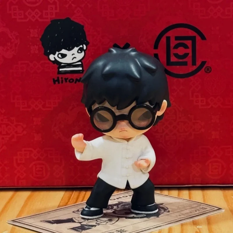 Officiële echte POPMART Hirono Clot Series 8.0 Blind Box Handgemaakte Trendy Gift Ornament Mysterieuze Box Cadeau voor vrienden Verjaardag