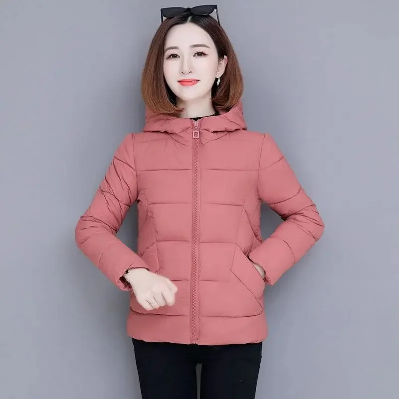 2023 New Down Cotton Jacket Women\'s Winter Coat  lady\'s Lightweight Padded Jacket lady\'s Padded Jacket Autumn Hooded Outwear Red