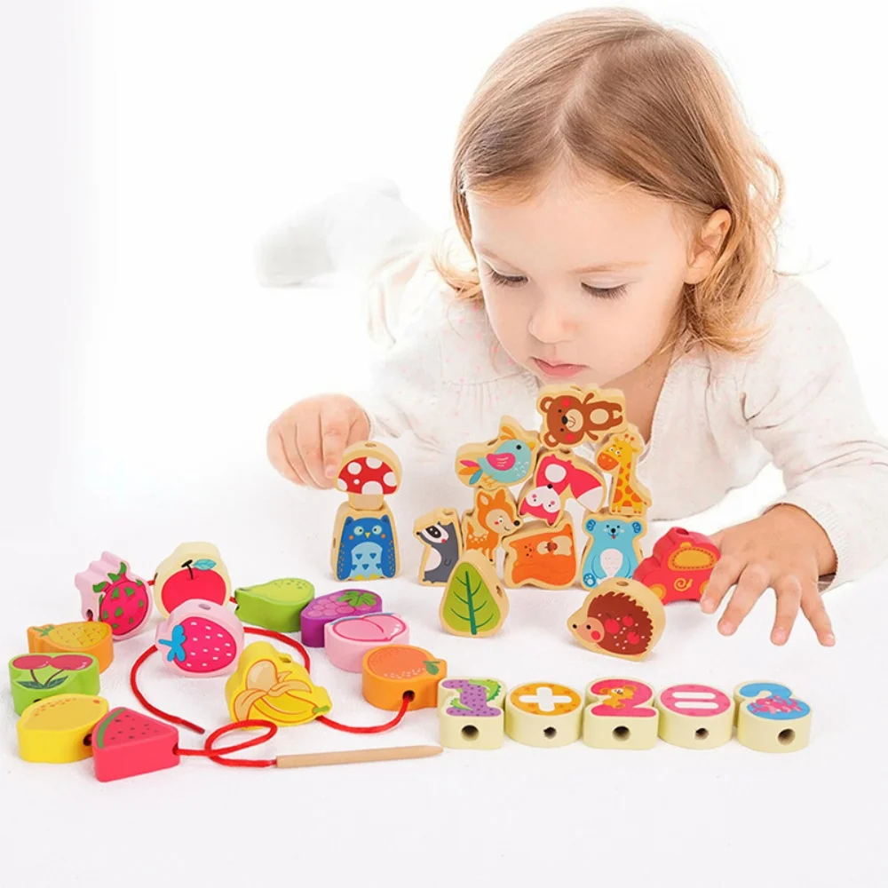 Montessori Lernspielzeug zum Auffädeln von Holzperlen, Cartoon-Früchte und Tiere, DIY Frühes Lernspielzeug für Kinder, Weihnachtsgeschenk