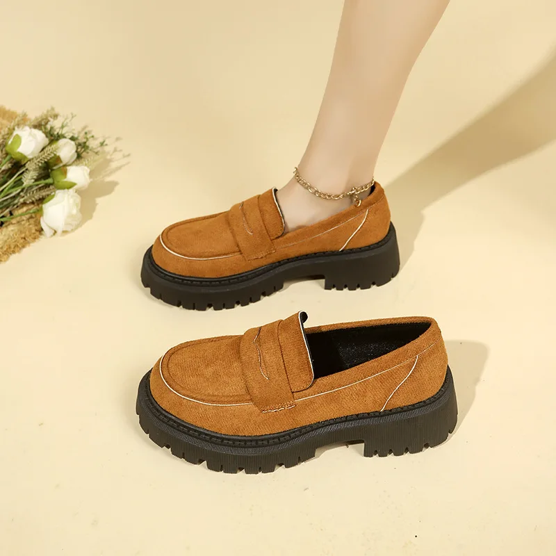 

2025 Spring New Large Size British Style Slip-On Leather Shoes Retro Thick-Soled Loafers Casual Versatile Single Shoes