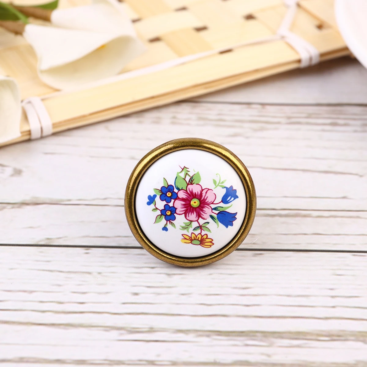 

4 Pcs Blue Flower Handle Door Knob Vintage Cabinet Kitchen Knobs Dresser Ceramic Drawer Handles