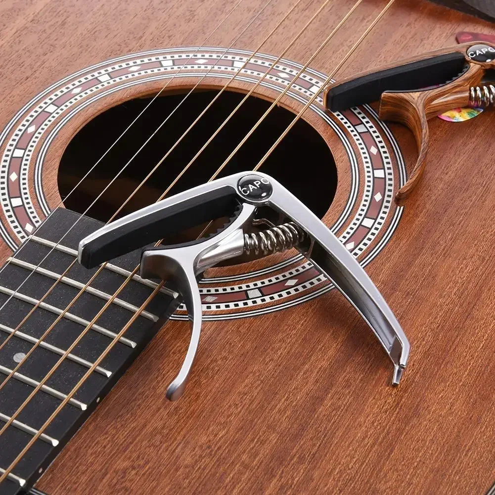 Excellent Metal Guitar Capo Adjustment Clip Guitar Capo for Acoustic Electric Guitars Bass Ukulele with Picks Holder 1PC