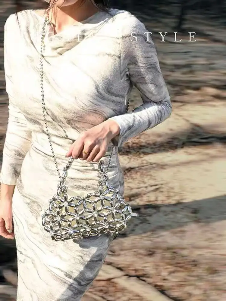 

Silver Beads Beading Woven Handmade Handbag Glitter Shiny Diamond Clutch Purse Women Casual Bag Mobile Phone Bag