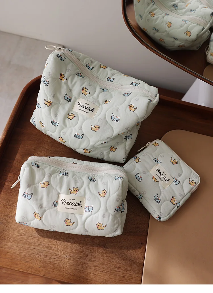 Niedliche bedruckte Katzen-Aufbewahrungstasche, Kosmetiktasche, Damenbinden- und Hygieneartikel-Tasche, tragbare kleine Make-up-Tasche für Mädchen – Detail 2