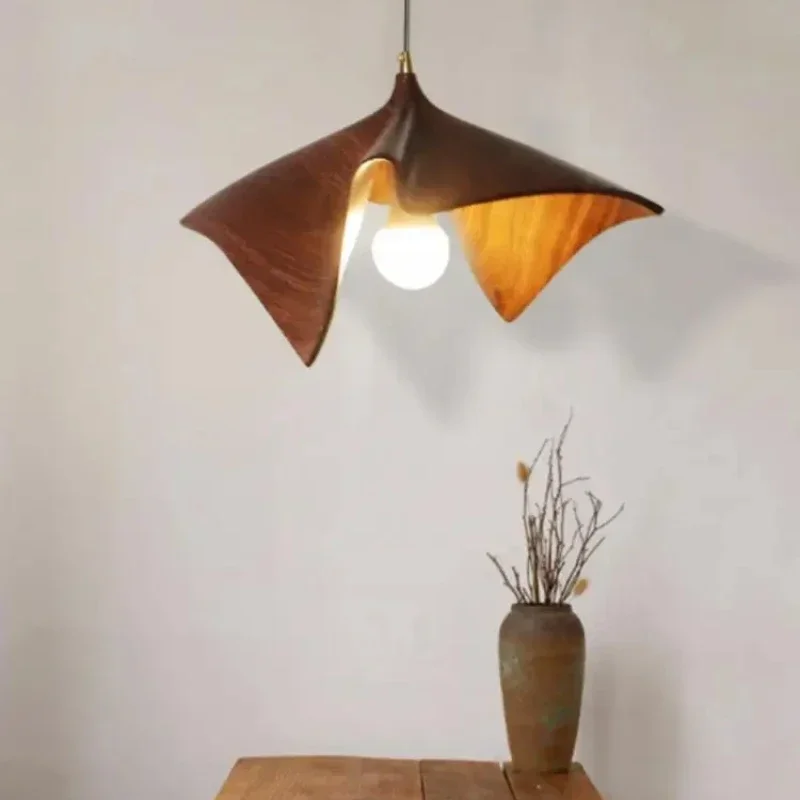 Nordic Simple Single Head Led Pendant Lamp Creative Leaf Resin Chandeliers Home Stay Dining Bedroom Study Lighting Decoration
