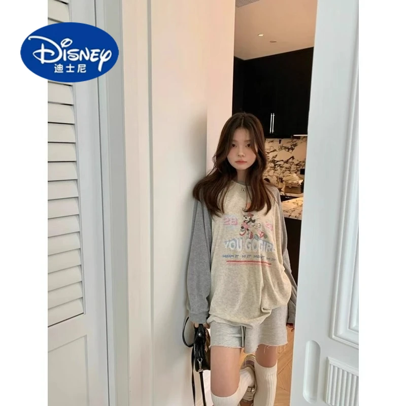 

Disney 2025 Cartoon Raglan Sleeve T-Shirt: Cashmere-Terry Blend, Loose Fit Long Sleeve Top