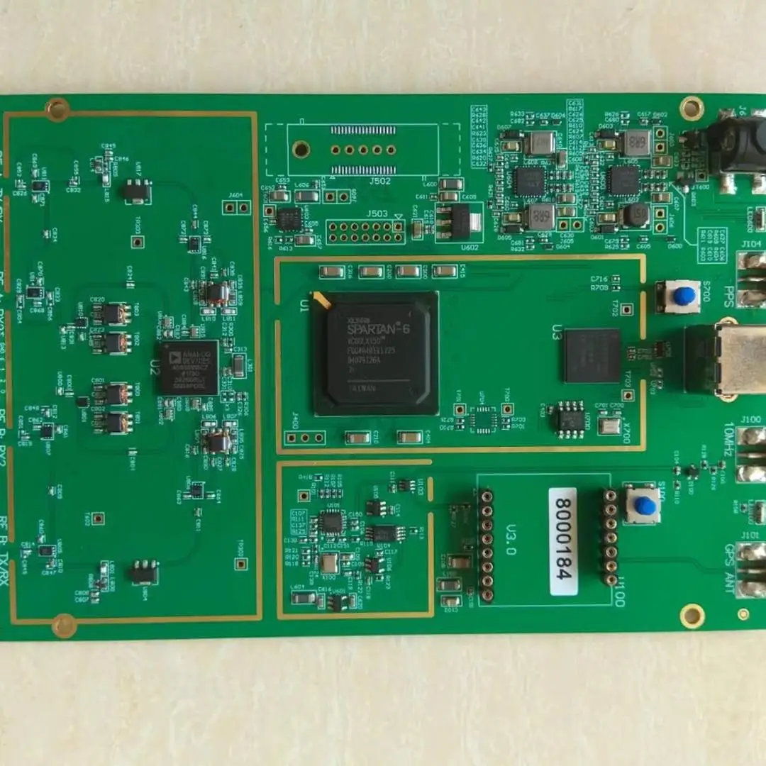 B200 B210 compatible with original performance bladerf limesdr