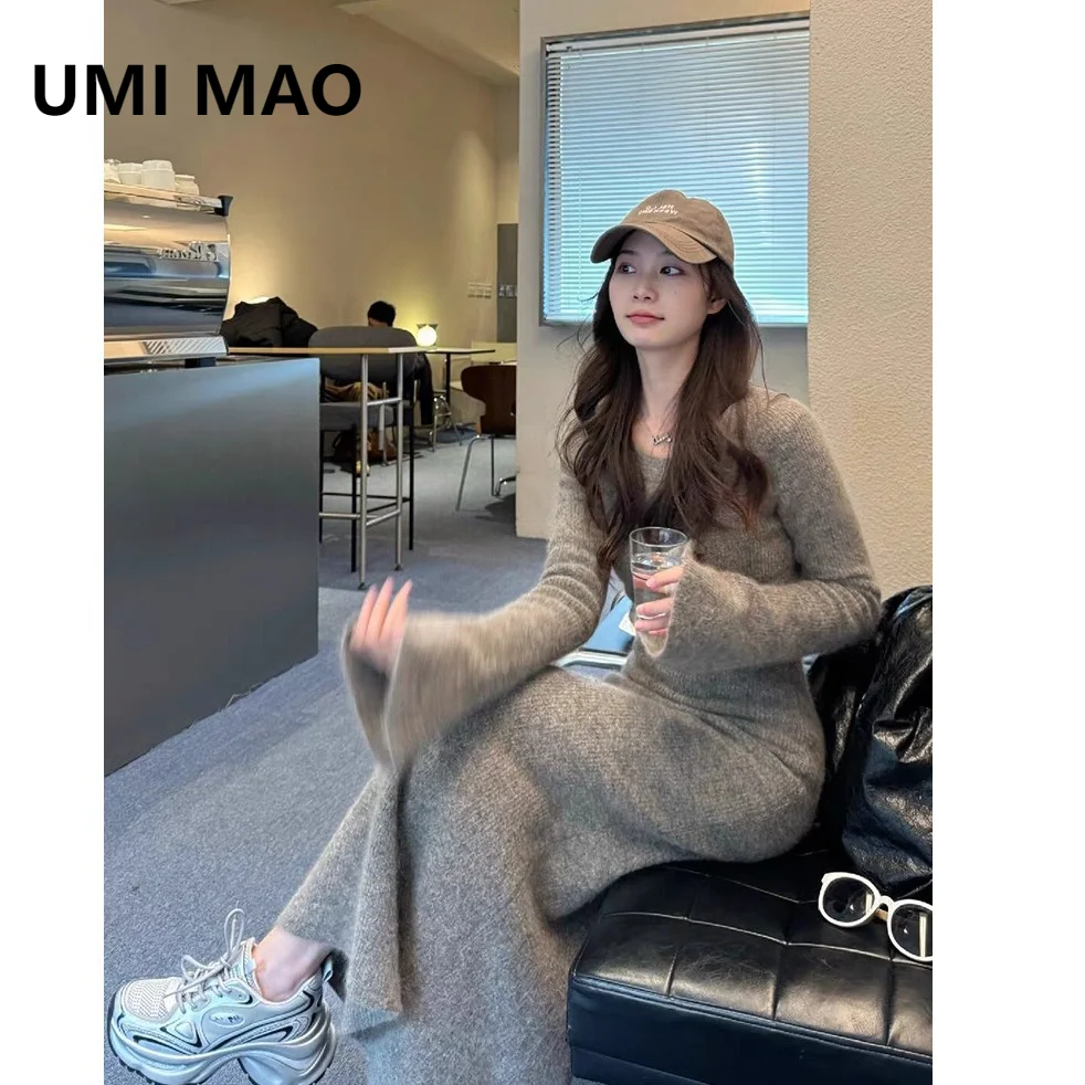

UMI MAO Tall French Knitted Dress 2024 New Style Interior Bottom Bag Hip Skirt Round Neck Trumpet Sleeve Elegant Long Dress