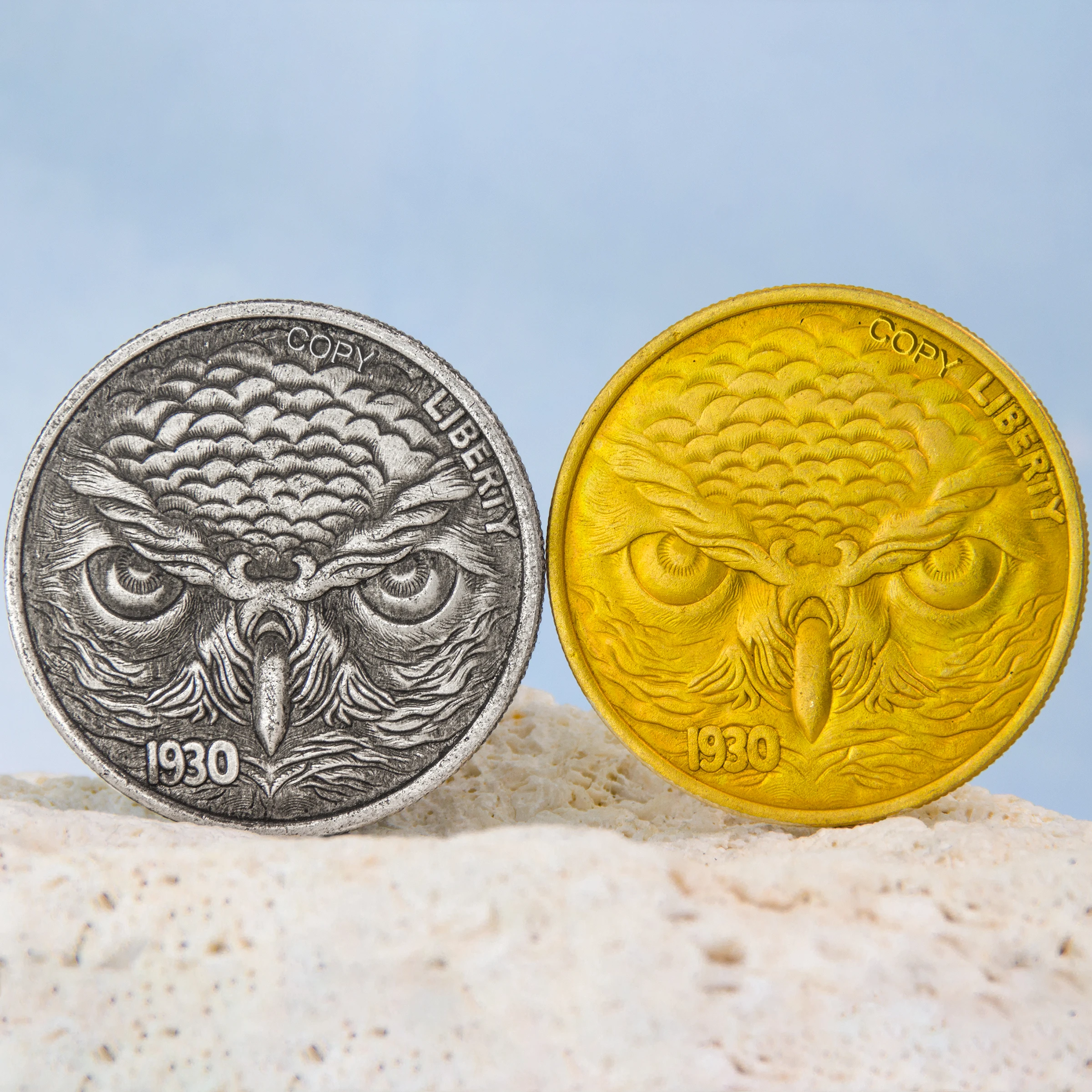 1930 Stray Dollar Owl Interesting Animal Duplicate Coin Challenge Coin Tabletop Photograph Props