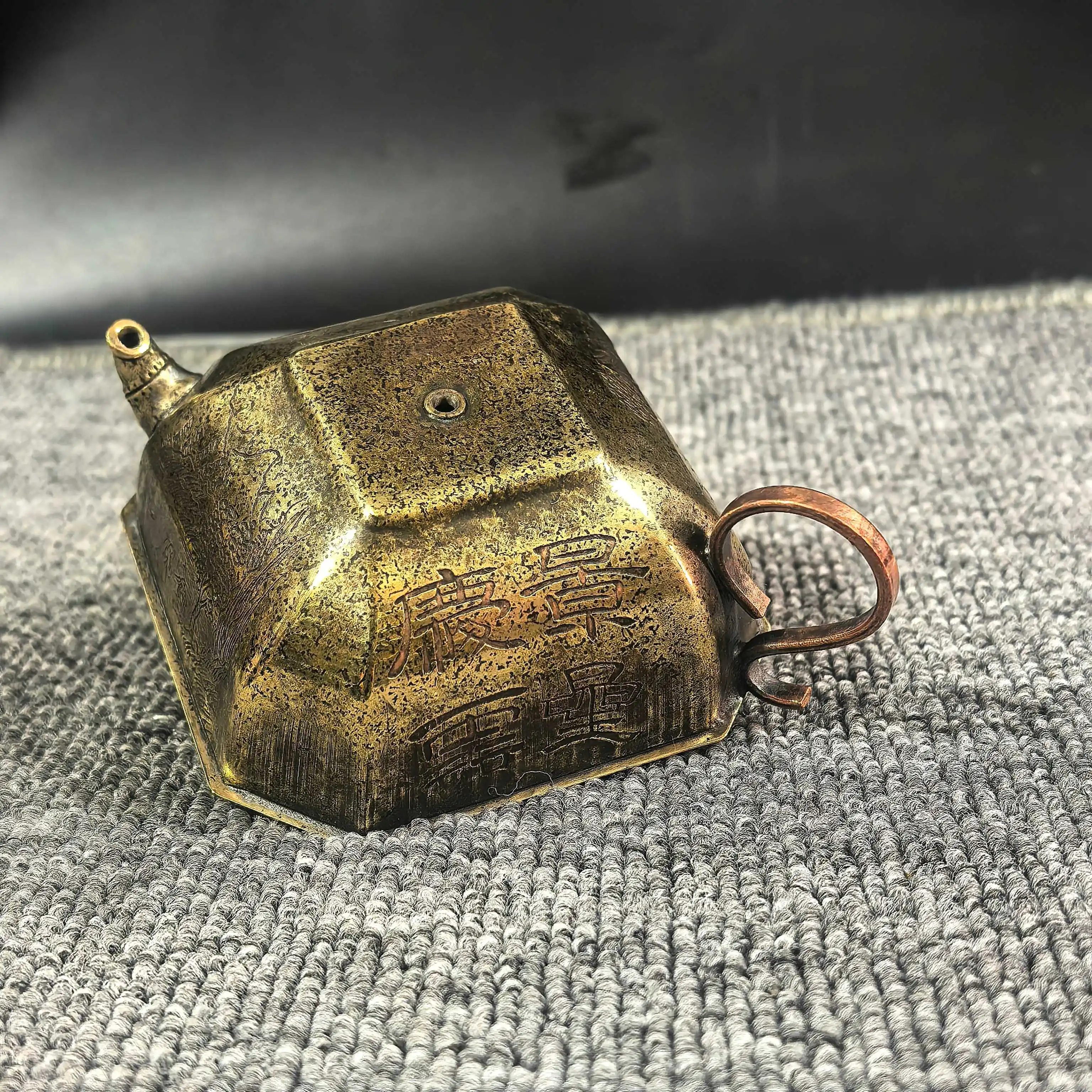 Brass landscape waterdrop stationery, copper waterdrop multi sided belt, inkstone ornament