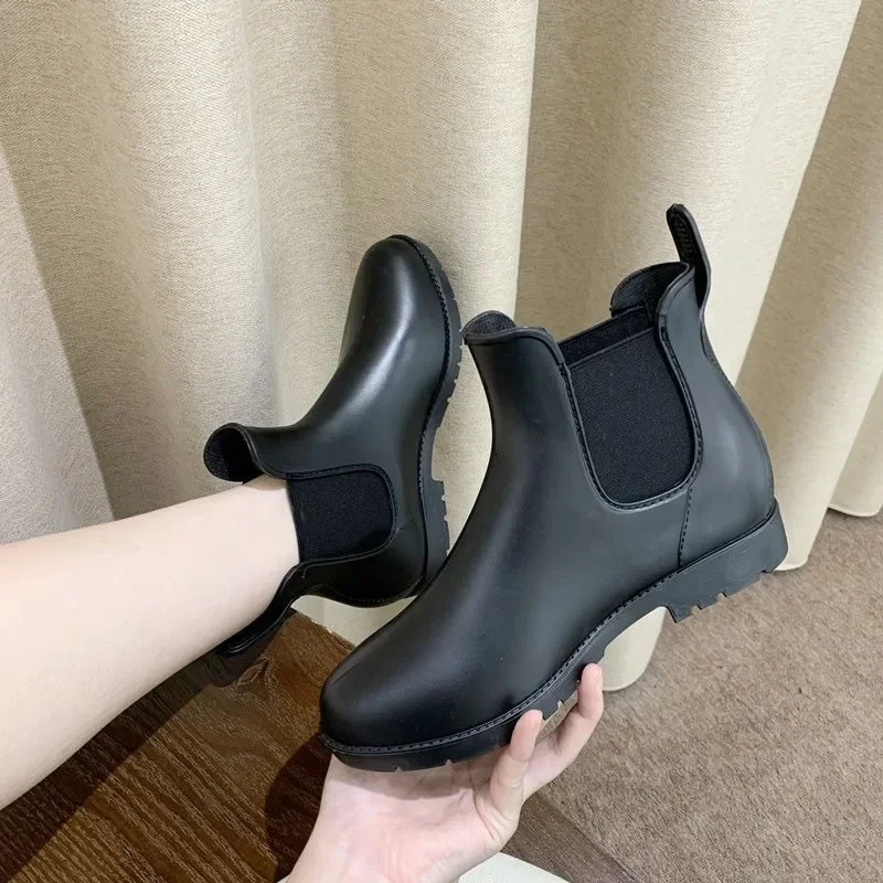 British Style Chelsea Boots Men Mid Calf Dress Shoes Business Formal Ankle Boots Antumn Bota Masculina Split Leather Shoes