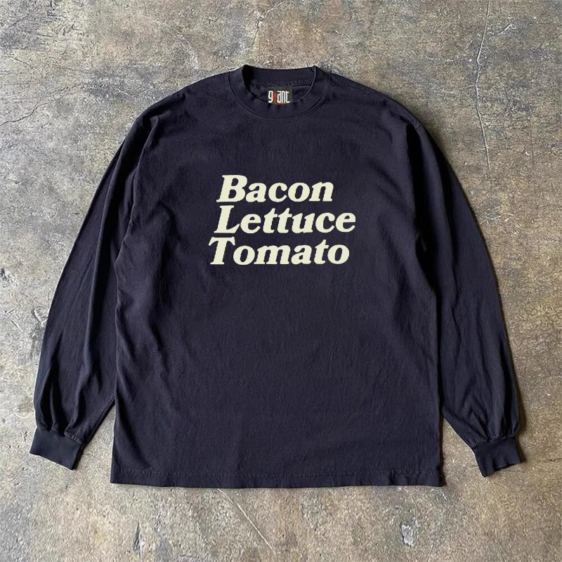 

Модный прозрачный топ в американском ретро-стиле с длинными рукавами и надписями в стиле оверсайз 90-х годов для осени 2024