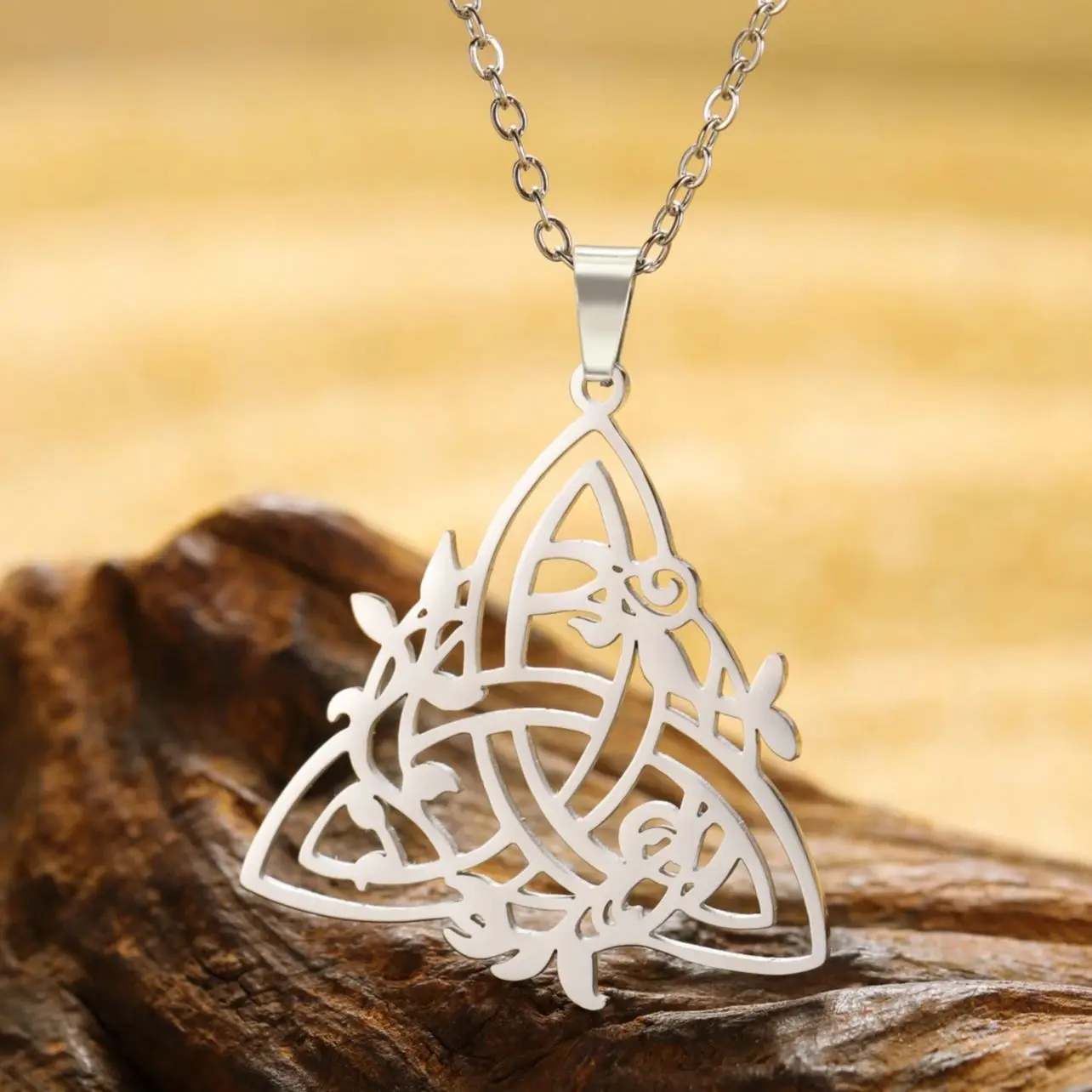 LIKGREAT Triquetra Symbol Pendant Necklace Stainless Steel Trinity Irish Celtic Witch Knot Amulet Religious Jewelry Gifts