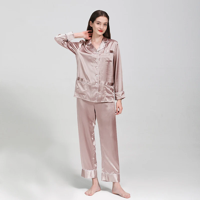 

19 Momme Long Sleeve V-Neck Basic Silk Pajamas With Piping