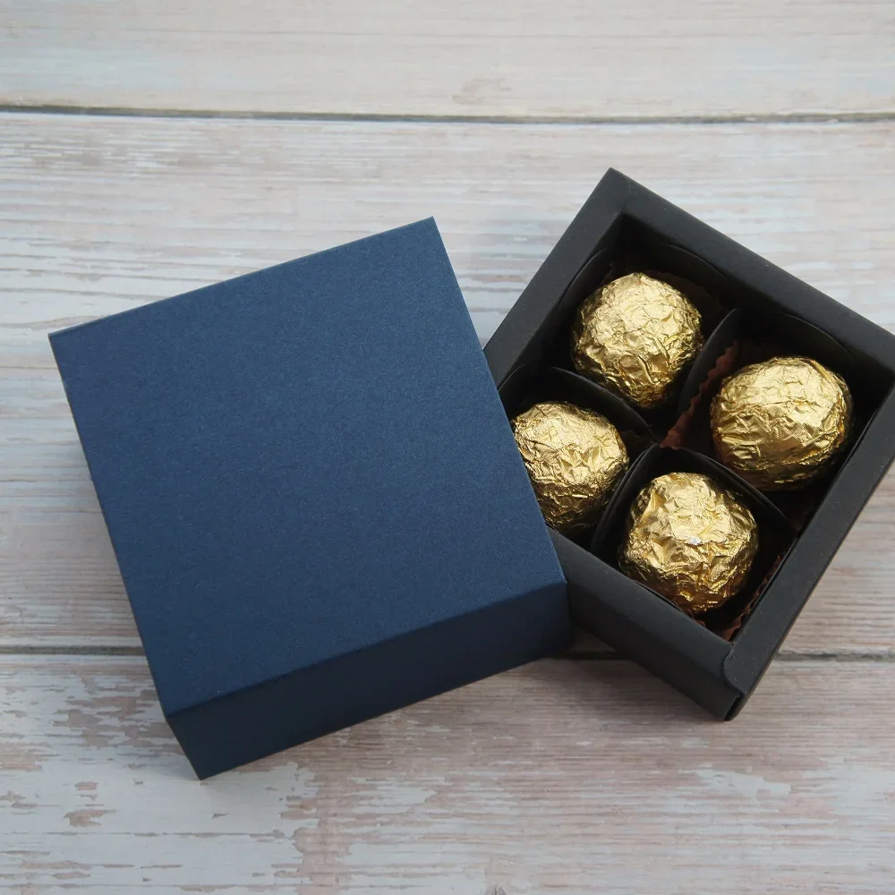 9*9*3.5CM pure red blue color 10 set Chocolate Paper Box as valentine\'s day Christmas Birthday Party wedding Gifts Packing use