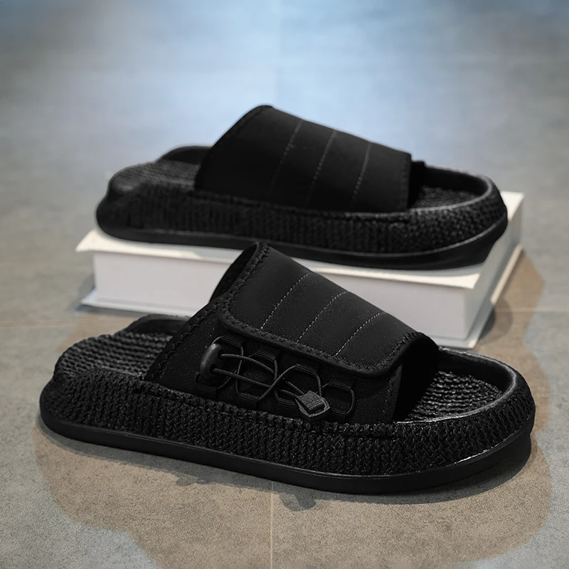 Men's Casual One-Piece Slippers Summer New Soft-Sole Non-Slip Outdoor Beach Shoes Breathable Lightweight Sports Slides Slippers