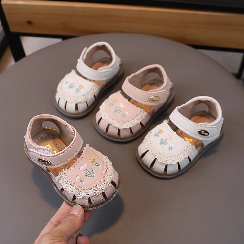 Small Flowers Baby Toddler Girl Sandals 2024 Summer Kids Beach Shoes Little Girls Close-toed Sandals Beige, Pink