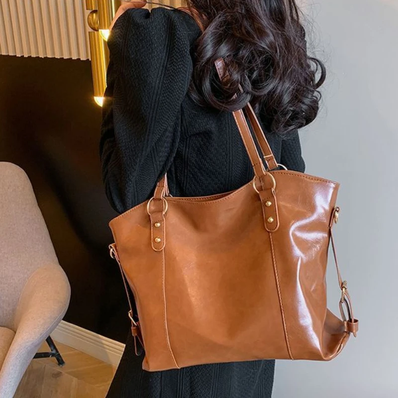 PU Leather Crossbody Bag for Women, Classic Tote Bag with Large Capacity, Suitable for Commuting and Working