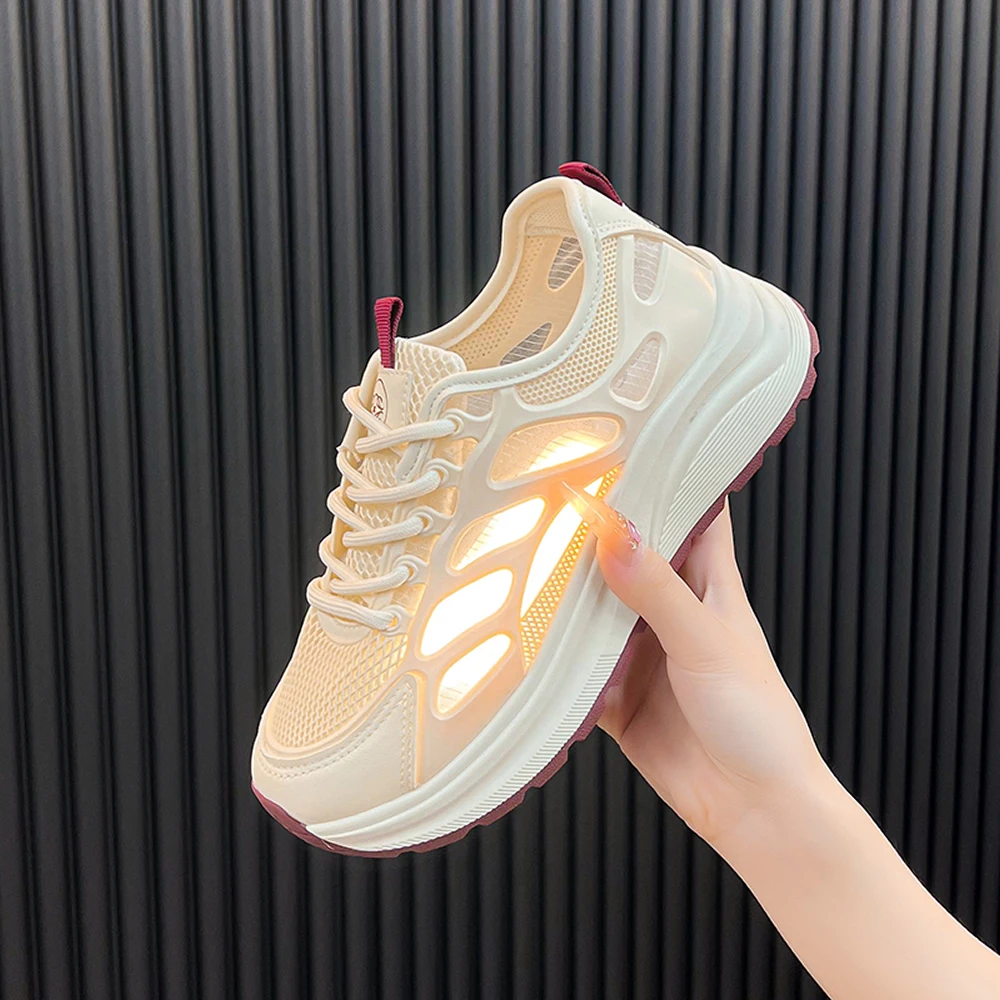 أحذية رياضية نسائية مضادة للانزلاق قابلة للتنفس شبكية ناعمة من الأسفل ممتصة للصدمات صيف غير رسمي عصري متعدد الاستخدامات سهل الارتداء من المطاط