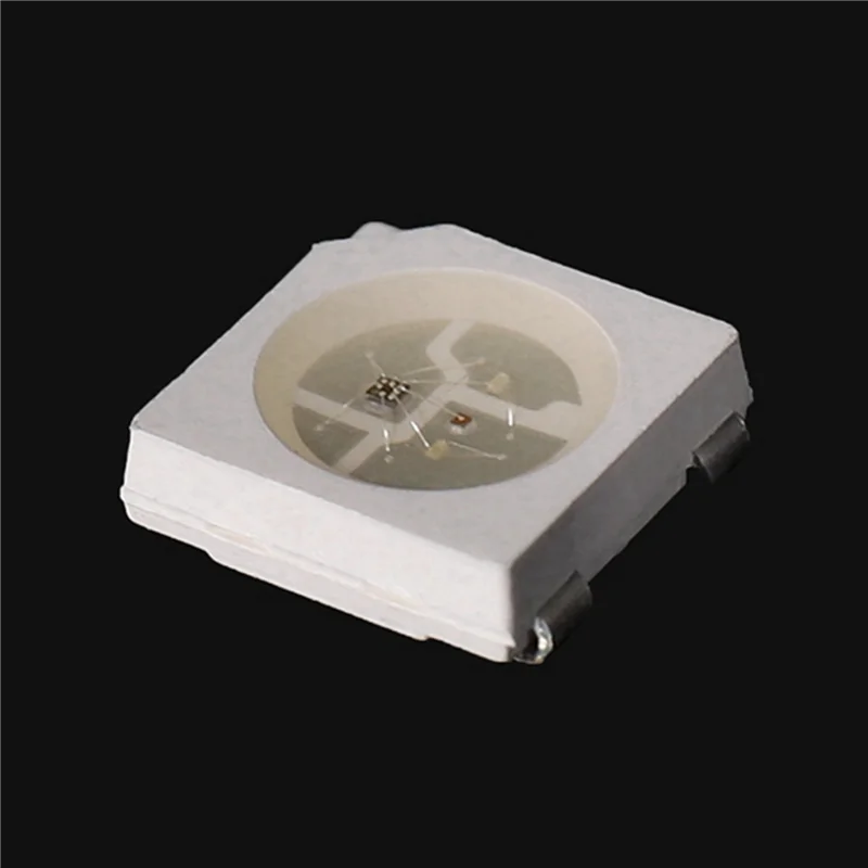 AT29-1500Pcs WS2812B (4핀) LED 칩 5050 RGB SMD 흰색 버전 WS2812 개별적으로 주소 지정이 가능한 디지털 픽셀 DC5V
