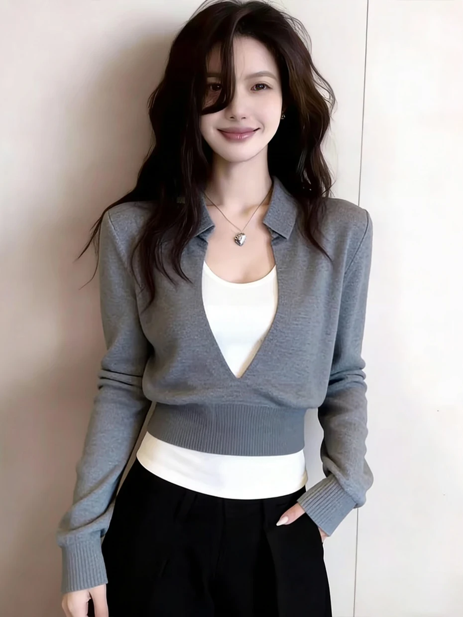 Trendy Cool Simple Comfortable Versatile Grey White Mock Two-Piece Women's V-Neck Top Spring Early Fashion Commute Style