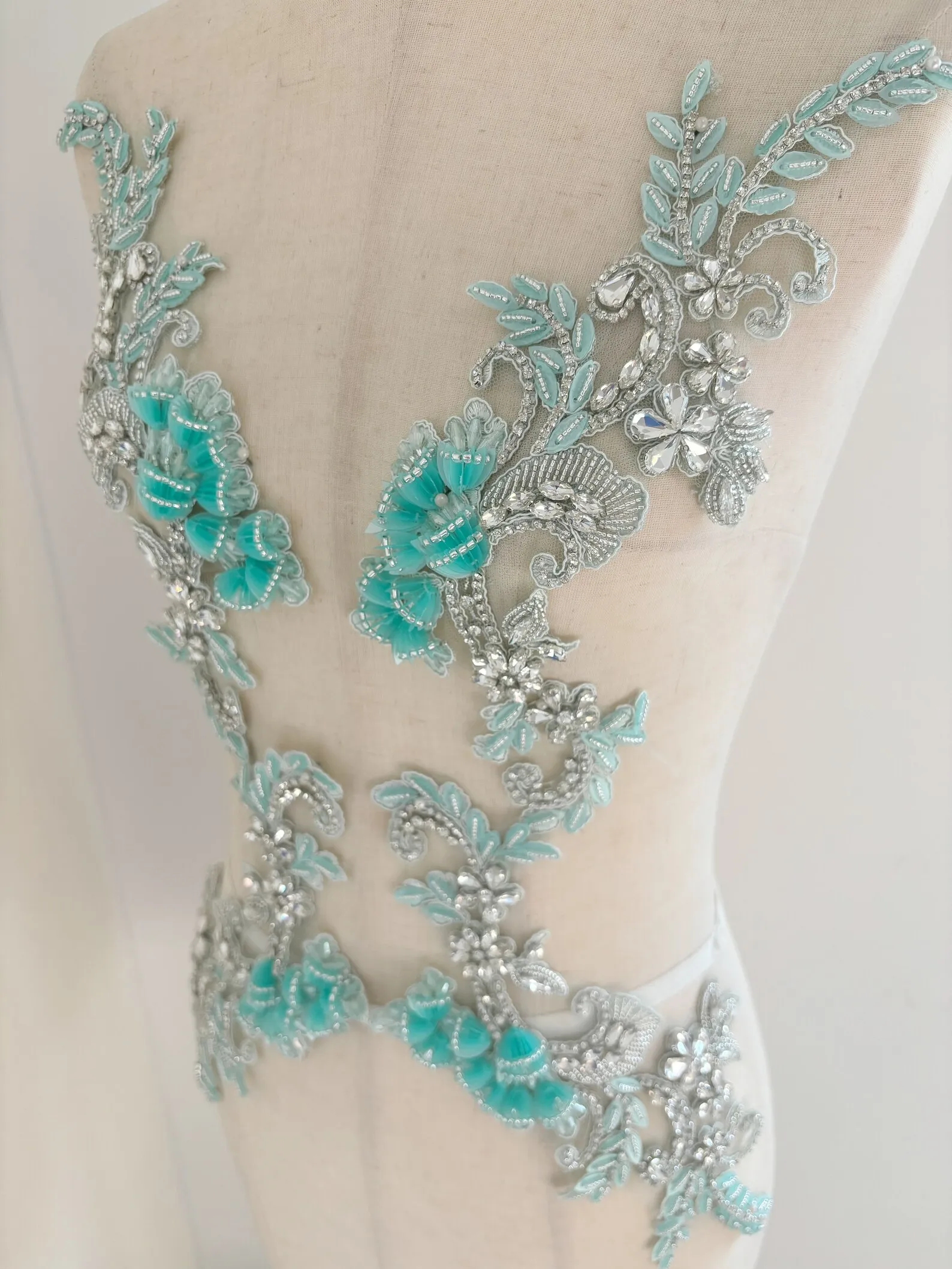 

1 Pair Aqua Blue Rhinestone Applique With 3d Lily Flowers For Couture Dance Costume Bridal Dress Ball Gown