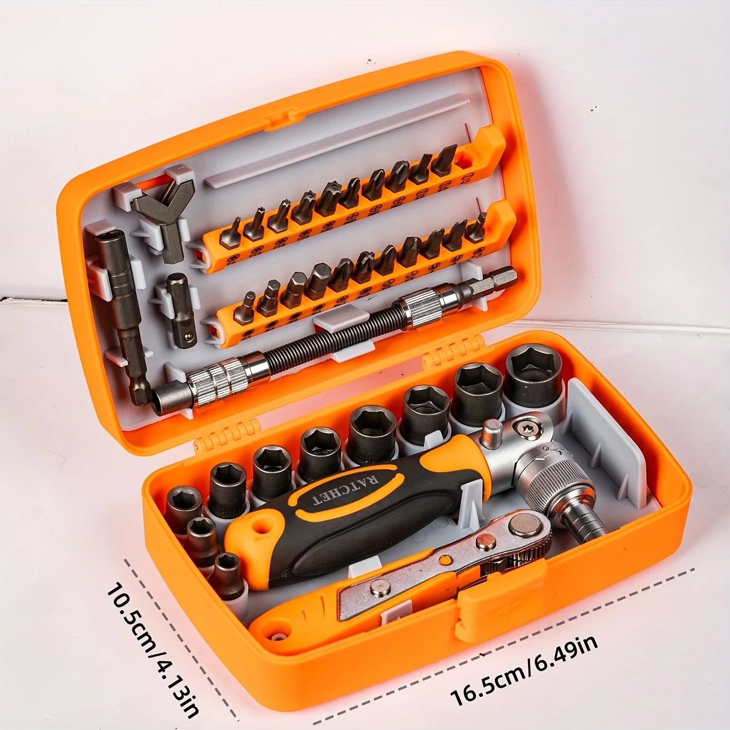 

A 38-In-1 Ratchet Screwdriver Set, Equipped with a Socket Set And Magnetic Heads, Featuring a Rotating Handle, Extension Rod,Box