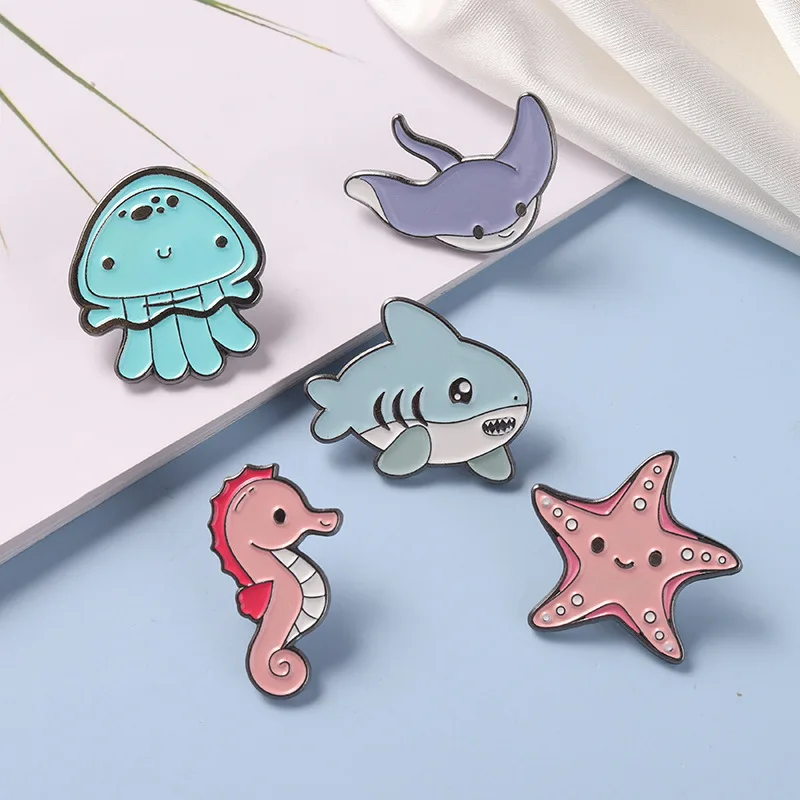 marine shark Jellyfish seahorse carton metal design Badges Brooch Enamel Pins label Bag Backpack hat Jewelry unisex gift