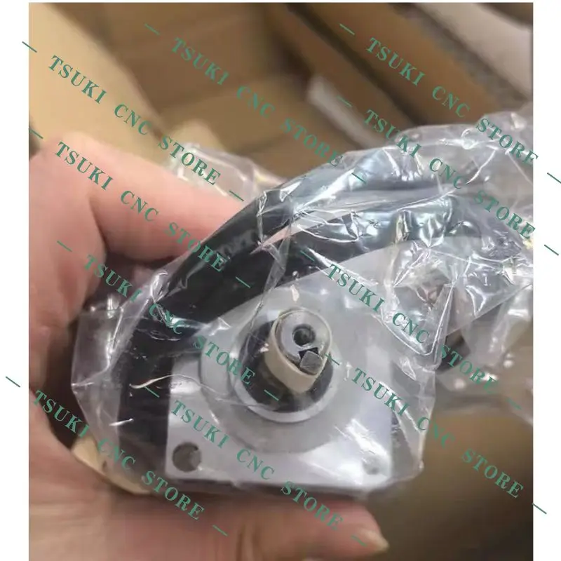 New TS4603N2185E200 100W servo motor for fast delivery