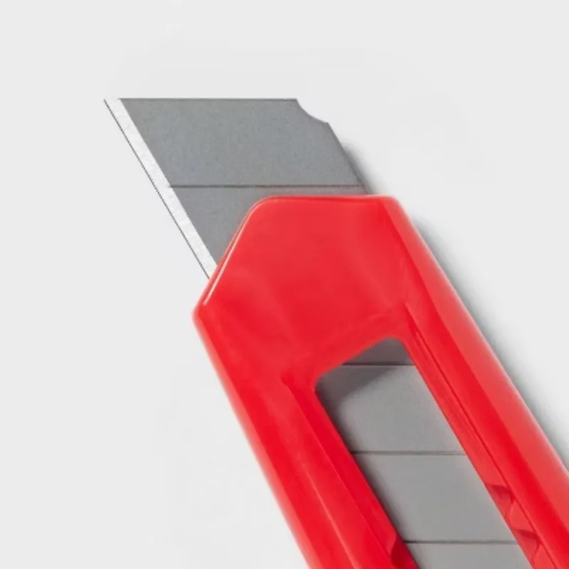 بطاقة سكاكين المساعدة مكونة من قطعتين - شفرة من الفولاذ المقاوم للصدأ قابلة للسحب مثالية لقطع الورق والكرتون والمزيد