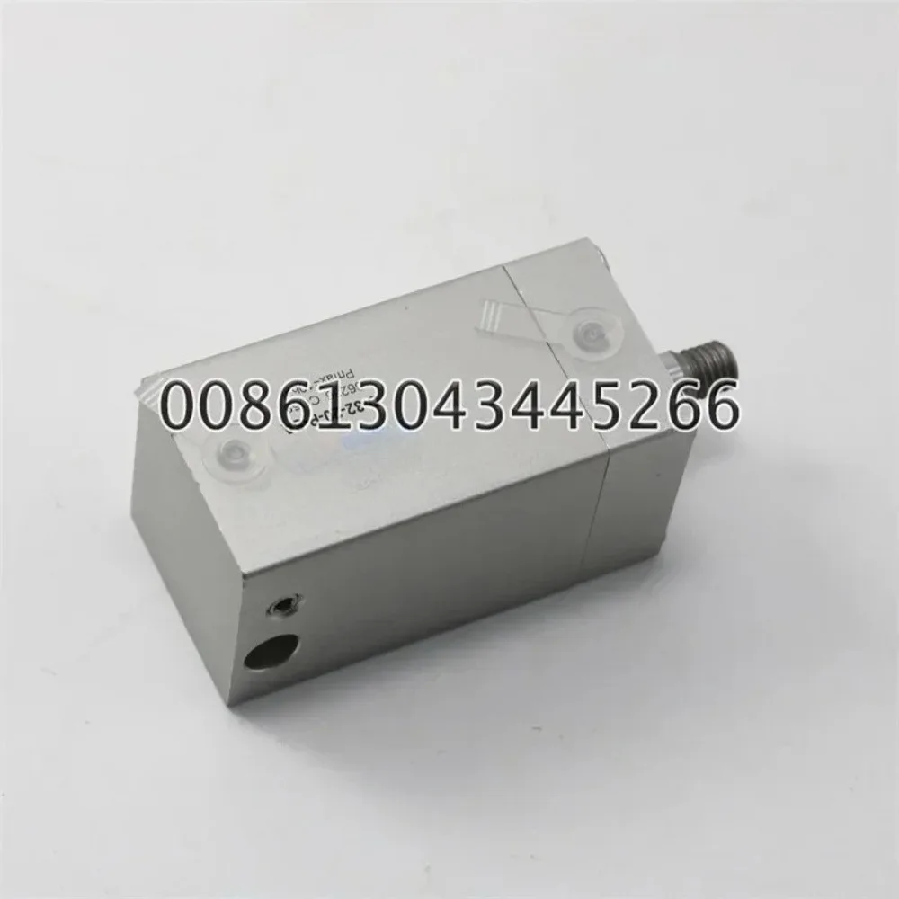 

1 Piece KBA Pneumatic Cylinder D-32-20-P-SA for KBA Printing Machine | Spare Parts
